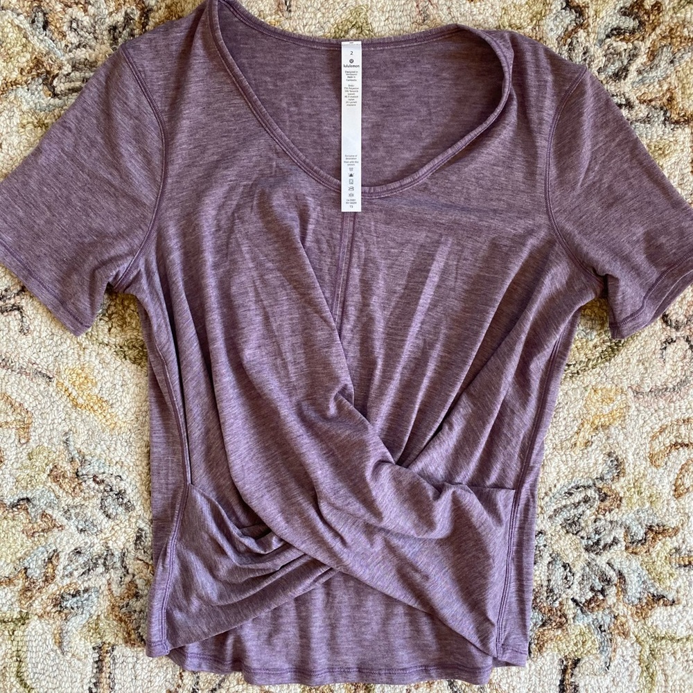 NWOT Lululemon Cross Front Crop Top Size 2